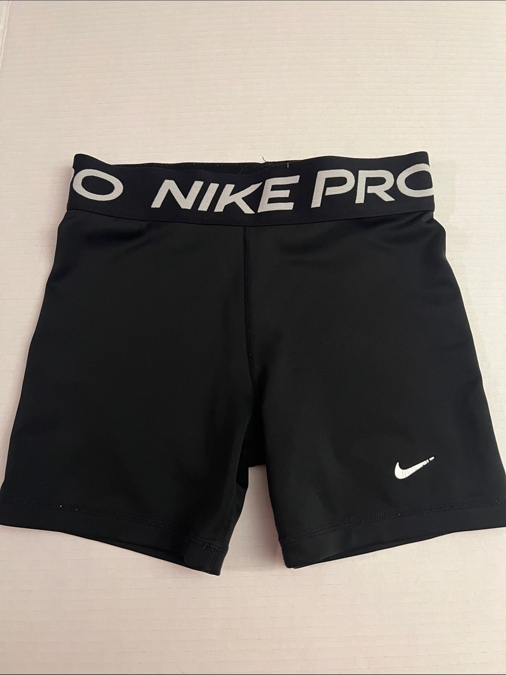 Nike Pro Girl’s Black Compression Shorts GUC